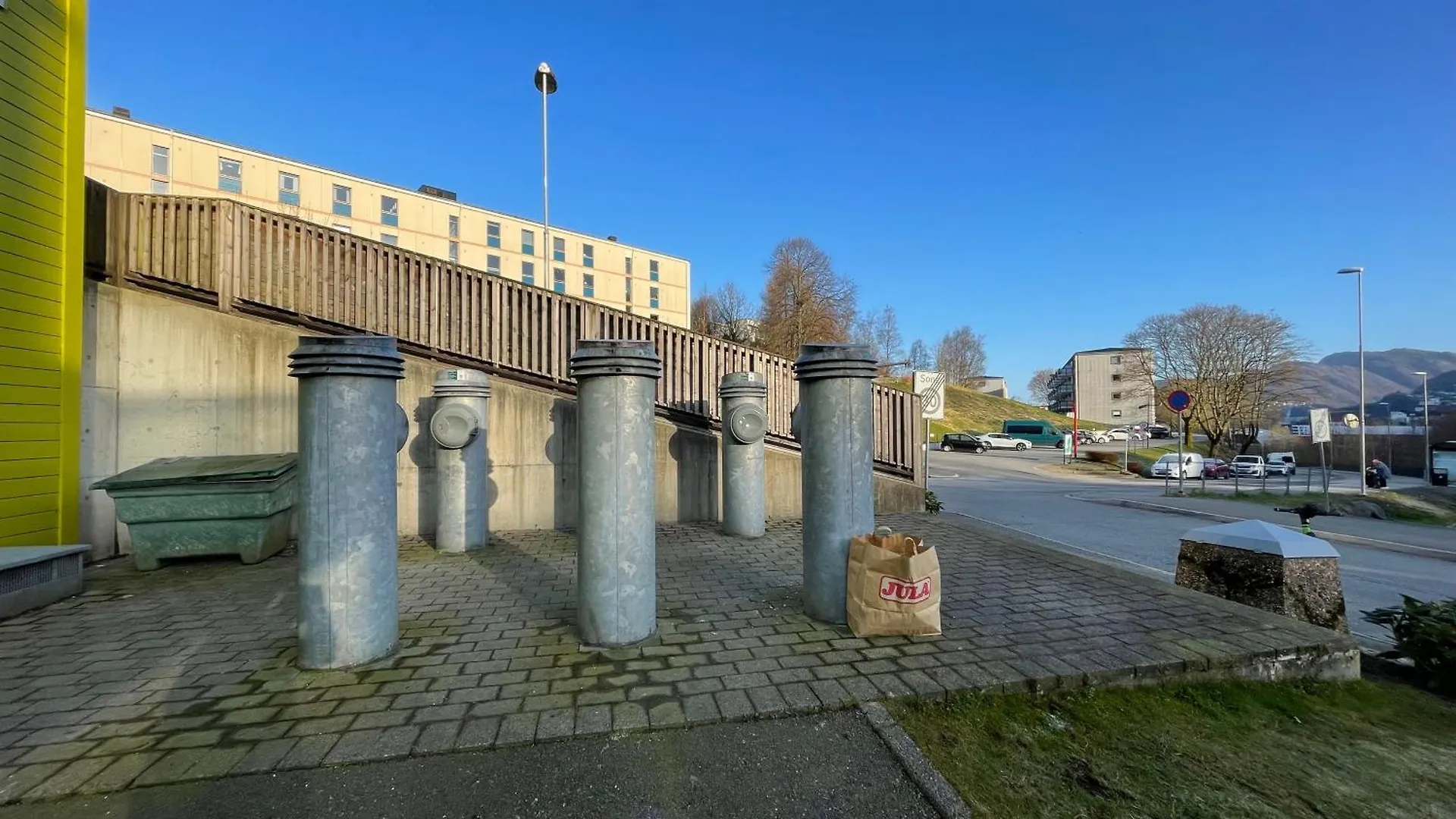 Apartment 3 Sleeping Rooms For 82M2 Which Direct Traffic To Airport And City Center Bergen Norwegen